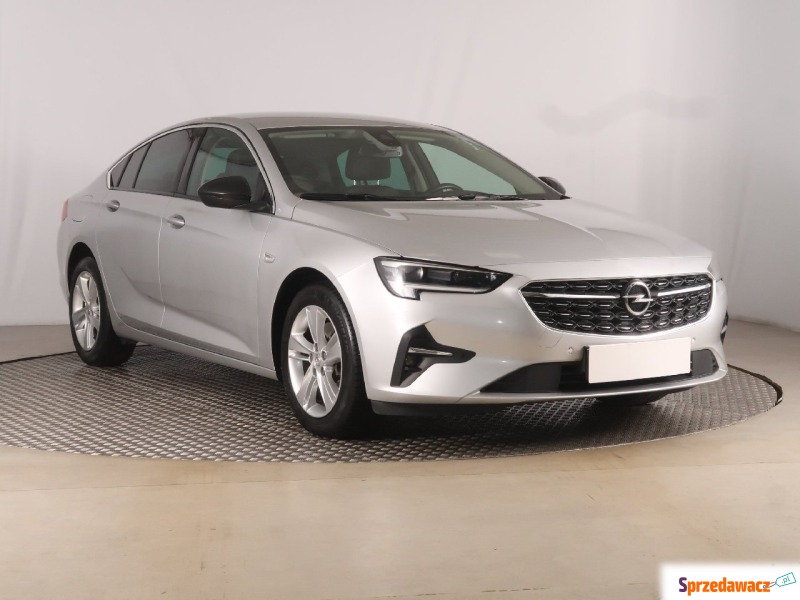 Opel Insignia  Hatchback 2020,  1.5 diesel - Na sprzedaż za 75 999 zł - Zabrze