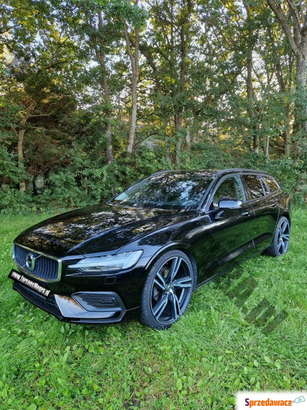 Volvo V60 2019,  2.0 diesel - Na sprzedaż za 66 100 zł - Kiczyce