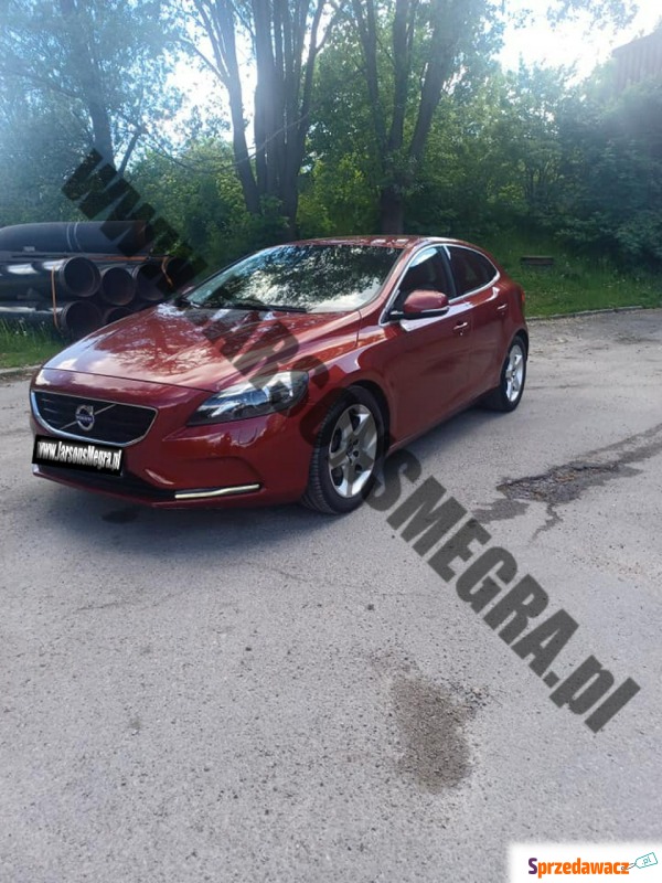 Volvo V40 2014,  1.6 diesel - Na sprzedaż za 31 200 zł - Kiczyce