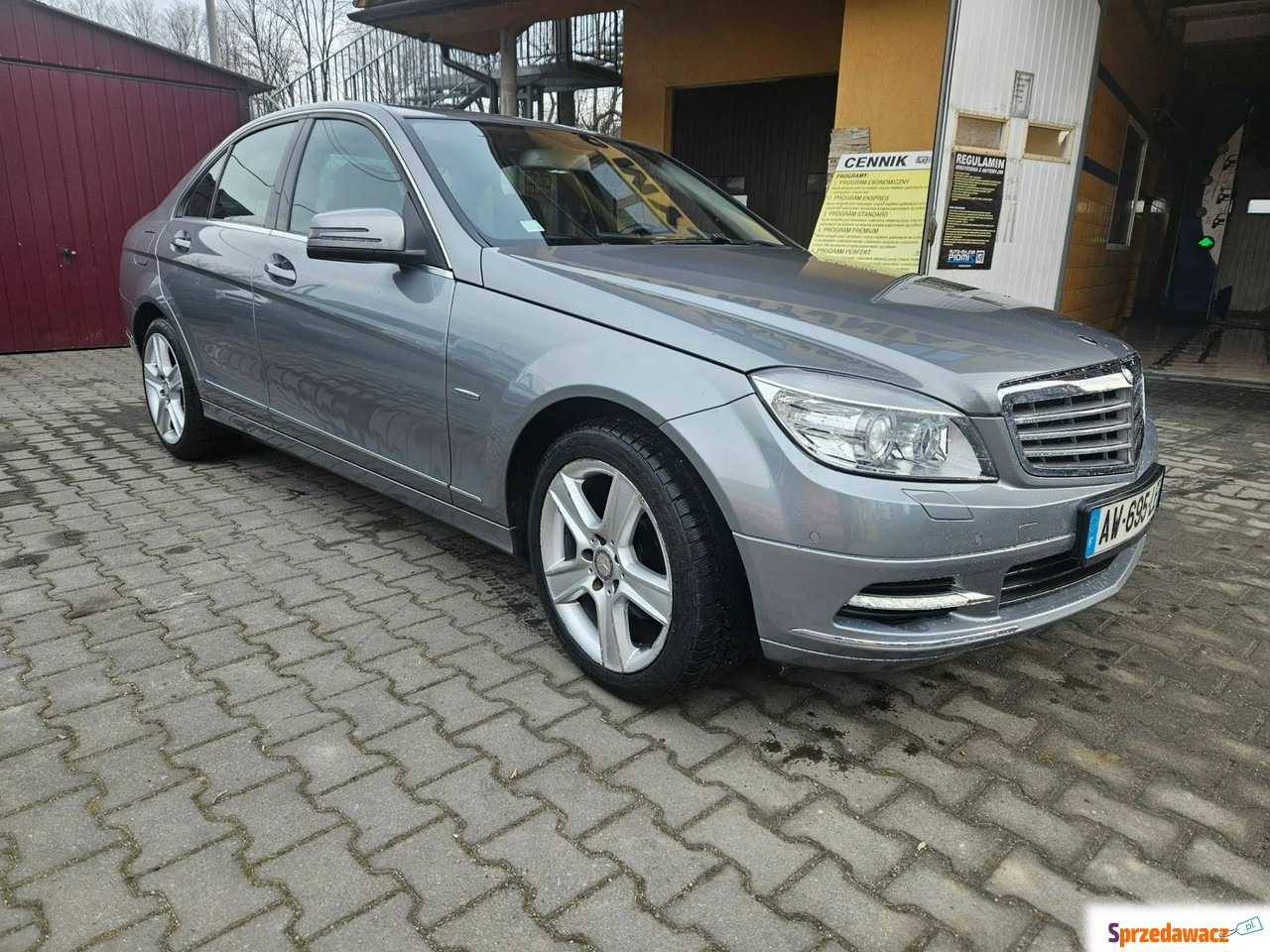 Mercedes C 200 - Ładny zadbany...