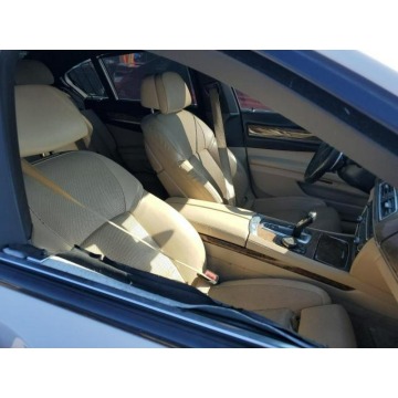 BMW Seria 7  Sedan/Limuzyna 2015,  3.0 benzyna, automat - Na sprzedaż za 8 979,00 zł - Katowice - zdjęcie 10