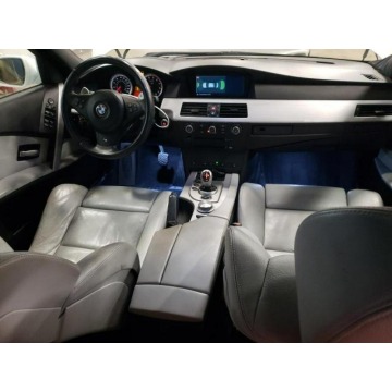 BMW M5  Sedan/Limuzyna 2006,  5.0 benzyna, automat - Na sprzedaż za 37 410 zł - Katowice - zdjęcie 8