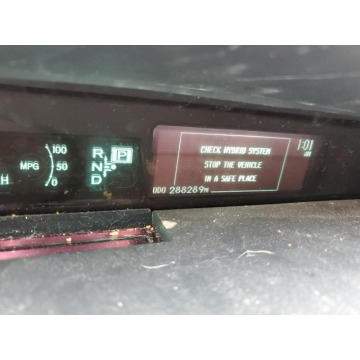 Toyota Prius  Hatchback 2015,  1.8 hybryda, automat - Na sprzedaż za 10 861 zł - Katowice - zdjęcie 9