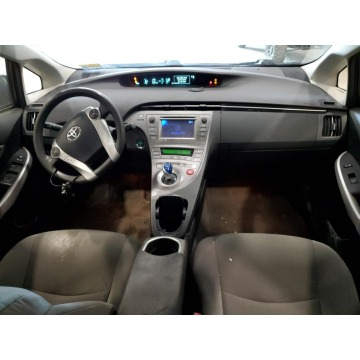 Toyota Prius  Hatchback 2012,  1.8 hybryda, automat - Na sprzedaż za 10 824 zł - Katowice - zdjęcie 7
