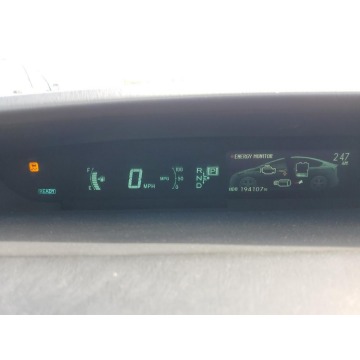 Toyota Prius  Hatchback 2013,  1.8 hybryda, automat - Na sprzedaż za 28 142 zł - Katowice - zdjęcie 7