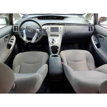 Toyota Prius  Hatchback 2013,  1.8 hybryda, automat - Na sprzedaż za 28 142 zł - Katowice - zdjęcie 9