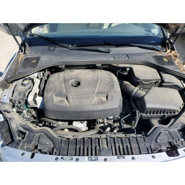Volvo V60 2017,  2.0 benzyna, automat - Na sprzedaż za 35 670 zł - Katowice - zdjęcie 11