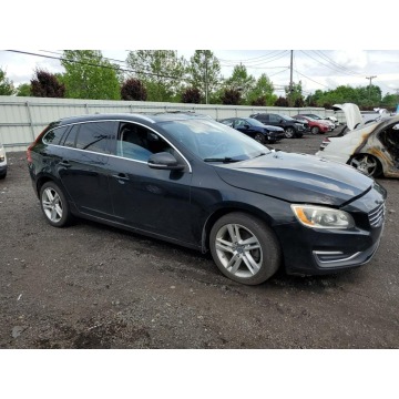 Volvo V60 2015,  2.0 benzyna, automat - Na sprzedaż za 11 439 zł - Katowice - zdjęcie 5