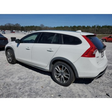 Volvo V60 2016,  2.4 benzyna, automat - Na sprzedaż za 23 739 zł - Katowice - zdjęcie 4