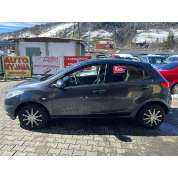 Mazda 2  Hatchback 2009,  1.3 benzyna - Na sprzedaż za 15 900 zł - Zakopane - zdjęcie 3