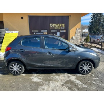 Mazda 2  Hatchback 2009,  1.3 benzyna - Na sprzedaż za 15 900 zł - Zakopane - zdjęcie 7
