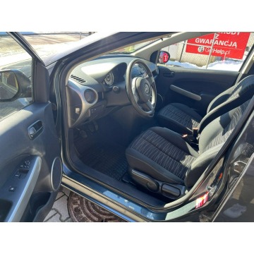 Mazda 2  Hatchback 2009,  1.3 benzyna - Na sprzedaż za 15 900 zł - Zakopane - zdjęcie 9