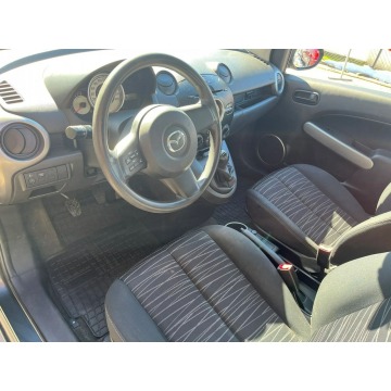 Mazda 2  Hatchback 2009,  1.3 benzyna - Na sprzedaż za 15 900 zł - Zakopane - zdjęcie 10