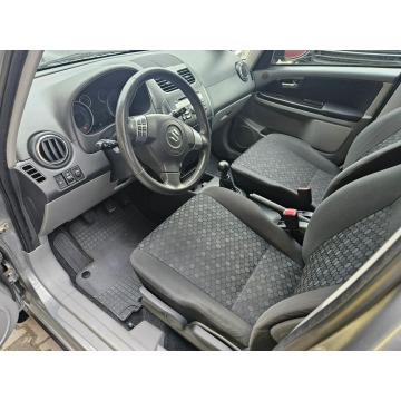 Suzuki SX4  Hatchback 2012,  1.6 benzyna - Na sprzedaż za 26 500 zł - Zakopane - zdjęcie 10