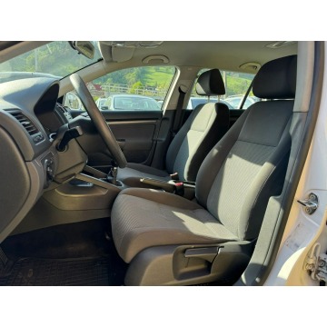 Volkswagen Golf 2009,  1.9 diesel - Na sprzedaż za 20 900 zł - Zakopane - zdjęcie 8