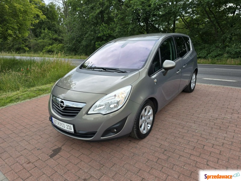 Opel Meriva  Hatchback 2012,  1.4 benzyna - Na sprzedaż za 28 900 zł - Cielcza
