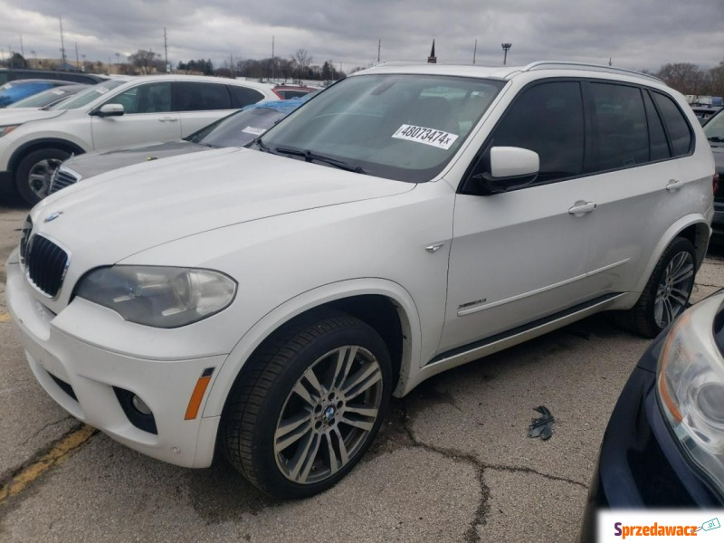 BMW X5  SUV 2012,  3.0 benzyna - Na sprzedaż za 14 551 zł - Katowice