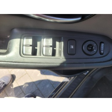 Kia Carens  Minivan/Van 2014,  1.7 diesel, automat - Na sprzedaż za 31 900 zł - Wieliczka - zdjęcie 11
