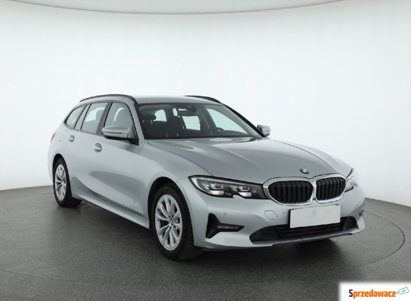 BMW Seria 3  Kombi 2020,  2.0 benzyna - Na sprzedaż za 91 869 zł - Piaseczno