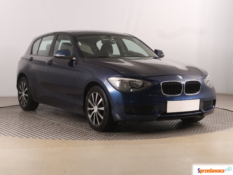 BMW Seria 1  Hatchback 2012,  1.6 benzyna - Na sprzedaż za 32 999 zł - Zabrze