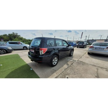Subaru Forester  SUV 2010,  2.0 benzyna - Na sprzedaż za 24 900 zł - Kraków - zdjęcie 3