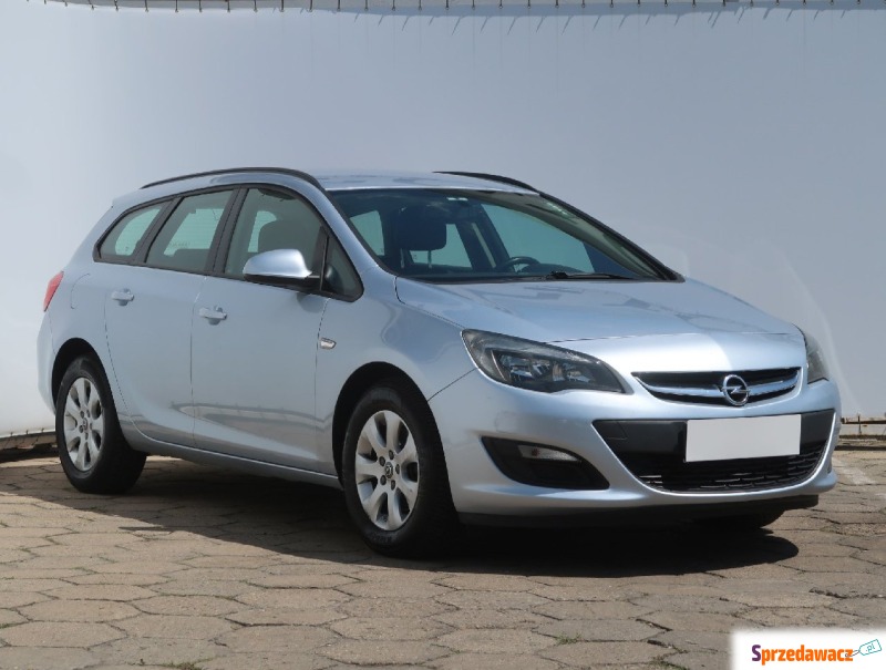 Opel Astra  Kombi 2015,  1.6 diesel - Na sprzedaż za 26 999 zł - Łódź