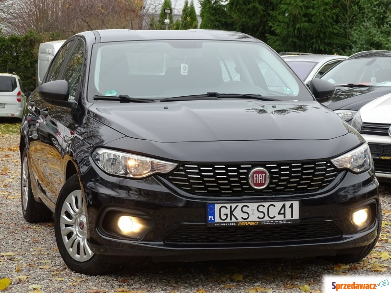 Fiat Tipo 1.3 diesel, bezwypadkowy, 2016r - Samochody osobowe - Kościerzyna