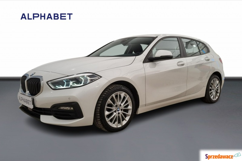 BMW Seria 1  Hatchback 2020,  1.5 benzyna - Na sprzedaż za 85 900 zł - Warszawa