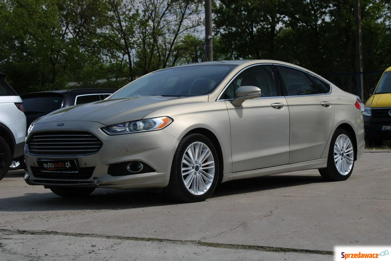 Ford Fusion 2015