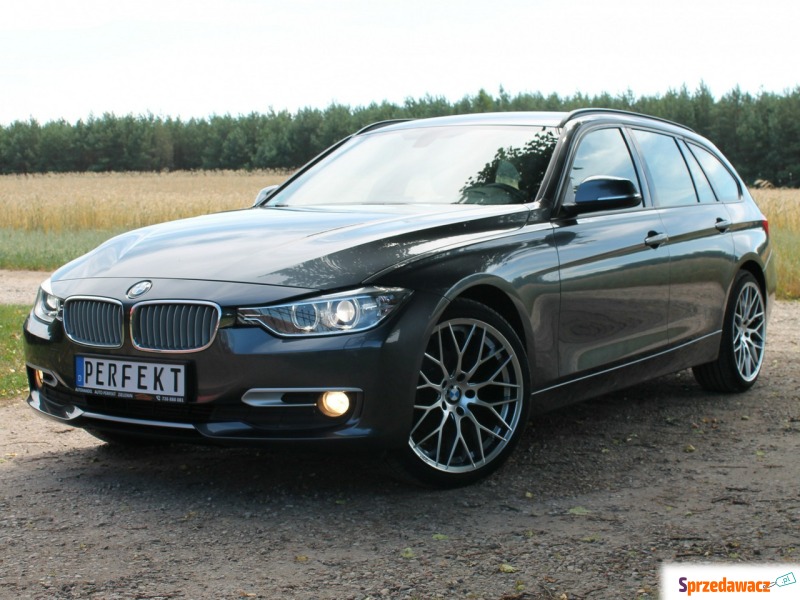 BMW Seria 3 2013,  2.0 diesel - Na sprzedaż za 43 999 zł - Zielenin