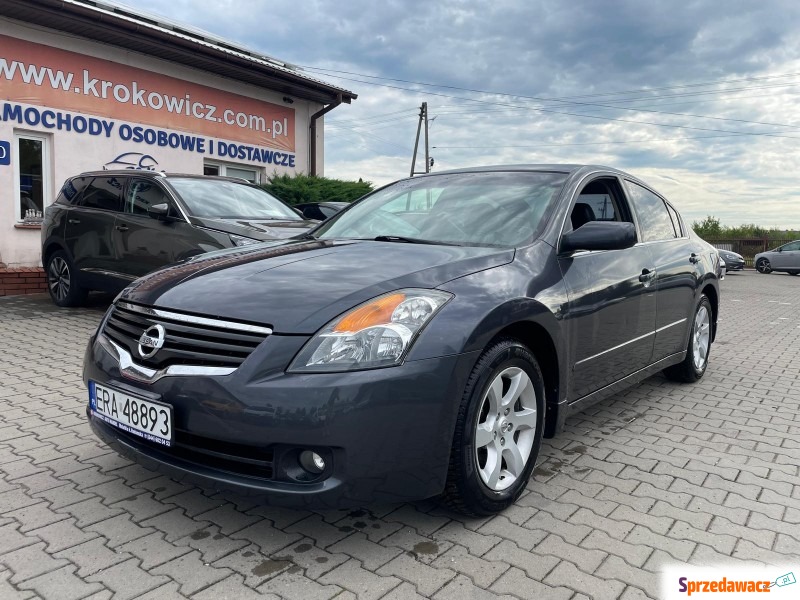 Nissan Altima  Sedan/Limuzyna 2009,  2.5 - Na sprzedaż za 16 500 zł - Malutkie