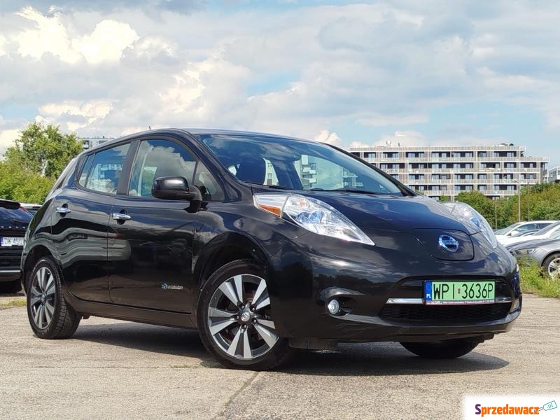 Nissan Leaf  Hatchback 2015,  0.0 zasilanie elektryczne - Na sprzedaż za 32 900 zł - Warszawa