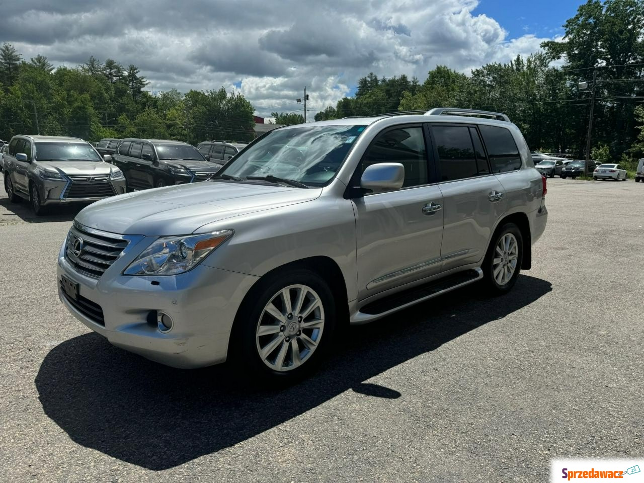 Lexus LX 2010