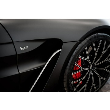 Aston Martin V12 Vantage  Coupe/Sportowy 2023,  5.2 benzyna, automat - Na sprzedaż za 2 044 003 zł - Katowice - zdjęcie 9