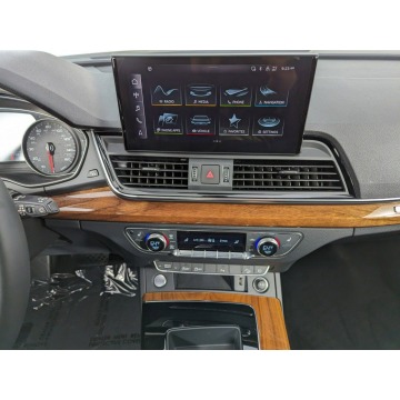 Audi Q5  SUV 2023,  2.0 benzyna, automat - Na sprzedaż za 178 350 zł - Katowice - zdjęcie 9