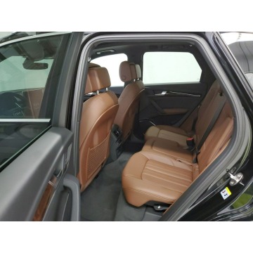 Audi Q5  SUV 2020,  2.0 benzyna, automat - Na sprzedaż za 190 650 zł - Katowice - zdjęcie 9