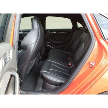 Audi RS3  Sedan/Limuzyna 2018,  2.5 benzyna, automat - Na sprzedaż za 214 020 zł - Katowice - zdjęcie 9