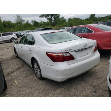 Lexus LS  Sedan/Limuzyna 2010,  4.6 benzyna, automat - Na sprzedaż za 29 520 zł - Katowice - zdjęcie 4