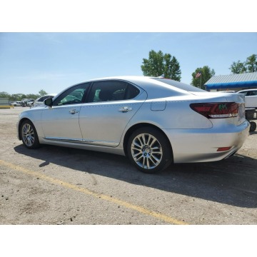 Lexus LS  Sedan/Limuzyna 2013,  4.6 benzyna, automat - Na sprzedaż za 38 376 zł - Katowice - zdjęcie 6