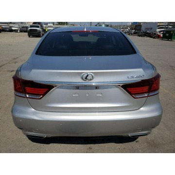 Lexus LS  Sedan/Limuzyna 2015,  4.6 benzyna, automat - Na sprzedaż za 71 340 zł - Katowice - zdjęcie 5