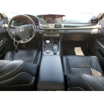 Lexus LS  Sedan/Limuzyna 2015,  4.6 benzyna, automat - Na sprzedaż za 71 340 zł - Katowice - zdjęcie 8