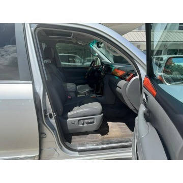 Lexus LX  SUV 2010,  5.7 benzyna, automat - Na sprzedaż za 84 870 zł - Katowice - zdjęcie 5