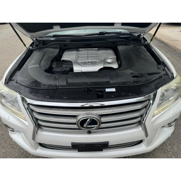 Lexus LX  SUV 2013,  5.7 benzyna, automat - Na sprzedaż za 122 754 zł - Katowice - zdjęcie 11