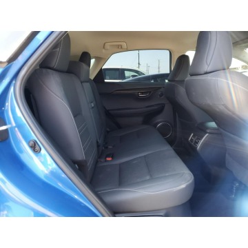 Lexus NX  SUV 2020,  2.0 benzyna, automat - Na sprzedaż za 66 912 zł - Katowice - zdjęcie 9