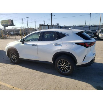 Lexus NX  SUV 2019,  2.0 benzyna, automat - Na sprzedaż za 61 992 zł - Katowice - zdjęcie 4