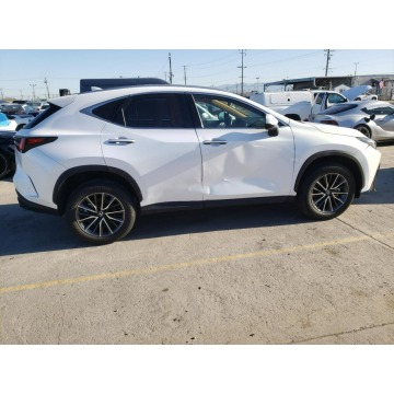 Lexus NX  SUV 2019,  2.0 benzyna, automat - Na sprzedaż za 61 992 zł - Katowice - zdjęcie 6