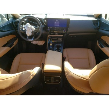 Lexus NX  SUV 2022,  2.5 benzyna, automat - Na sprzedaż za 113 160 zł - Katowice - zdjęcie 8