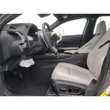 Lexus UX  SUV 2024,  2.0 hybryda, automat - Na sprzedaż za 95 940 zł - Katowice - zdjęcie 7