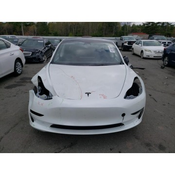 Tesla Model 3  Sedan/Limuzyna 2023 elektryczny, automat - Na sprzedaż za 60 147 zł - Katowice - zdjęcie 2