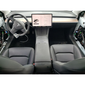 Tesla Model 3  Sedan/Limuzyna 2023 elektryczny, automat - Na sprzedaż za 60 147 zł - Katowice - zdjęcie 7